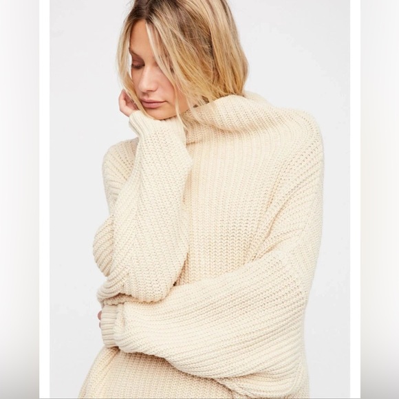 NEW Free People Oversized Cozy Cream XS Sweater - Picture 5 of 13